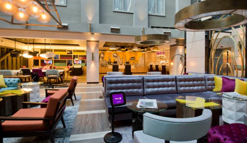Premier Inn London Kings Cross - Lobi