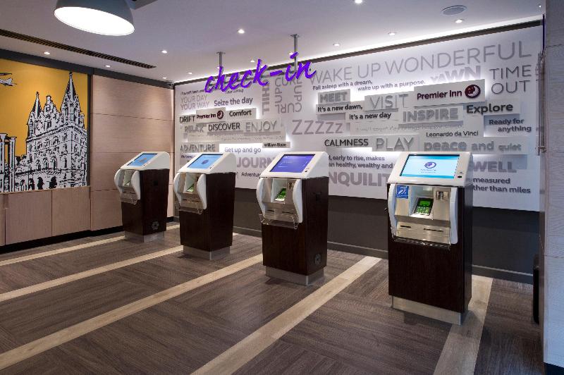 Premier Inn London Kings Cross - Lobi