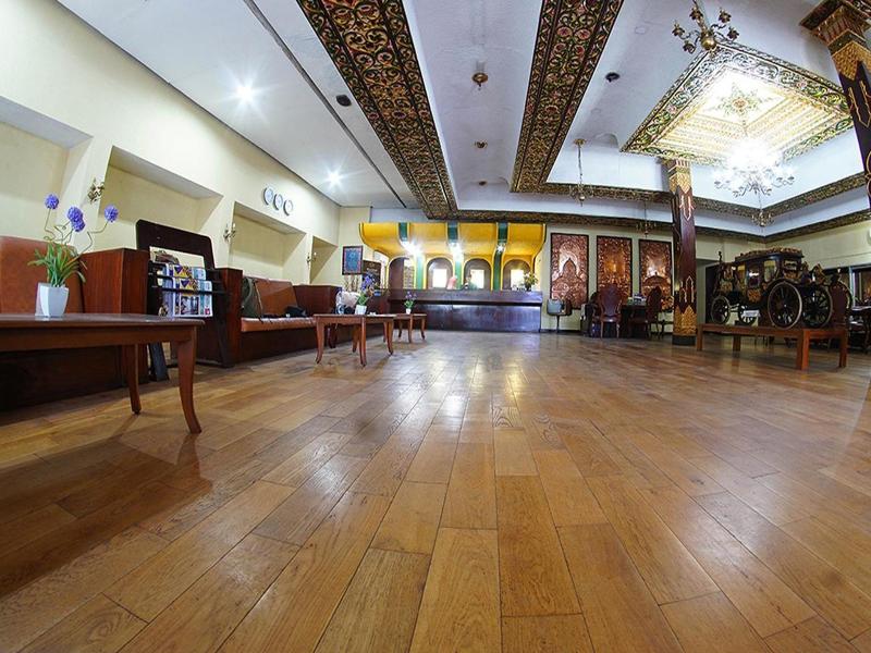 Sriwedari Resort & Business Center Yogyakarta - Lobi