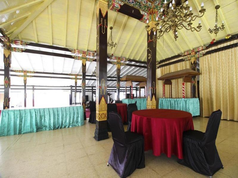 Sriwedari Resort & Business Center Yogyakarta - Restoran