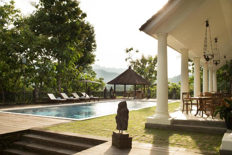 Plataran Borobudur Resort Magelang - Teras