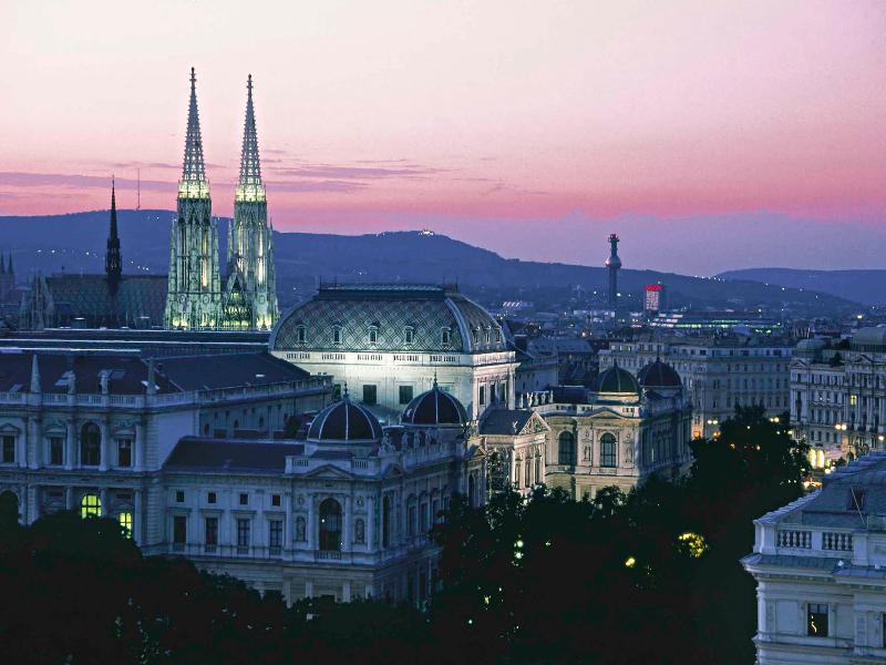 SO/ Vienna - Aktivite