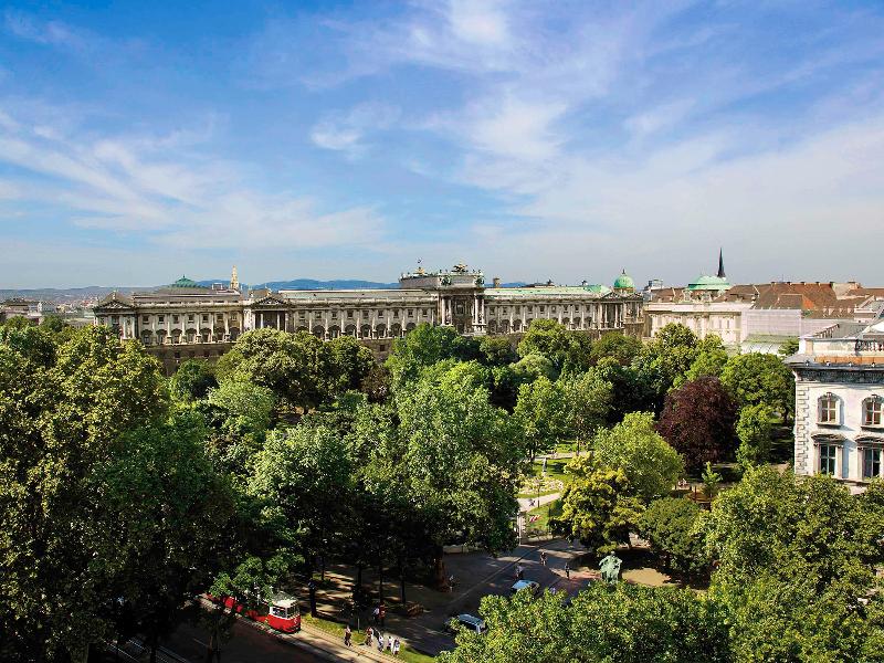 SO/ Vienna - Aktivite