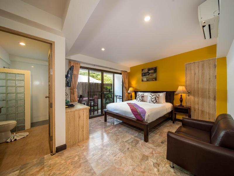 Kamala Beach Front Apartment - Oda