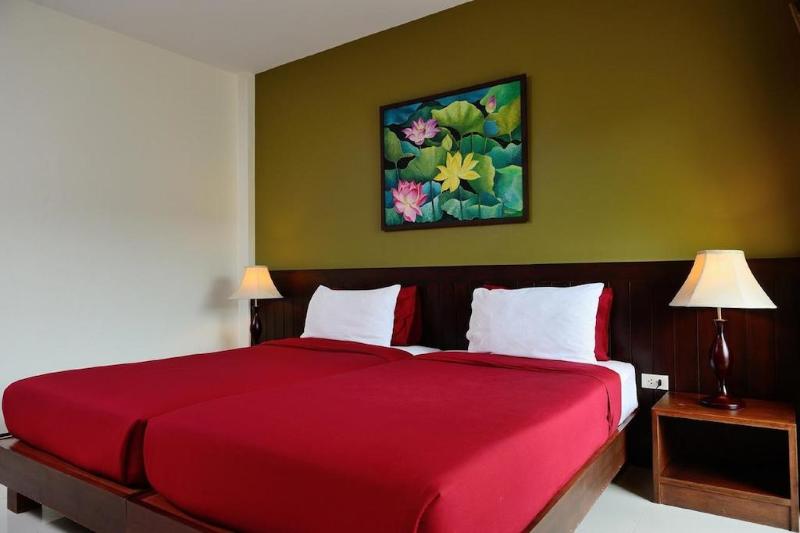 Kamala Beach Front Apartment - Oda
