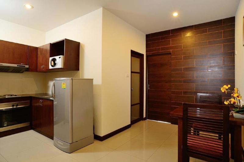 Kamala Beach Front Apartment - Oda