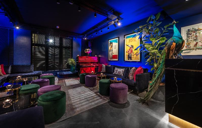 The Hux Hotel - Lobi