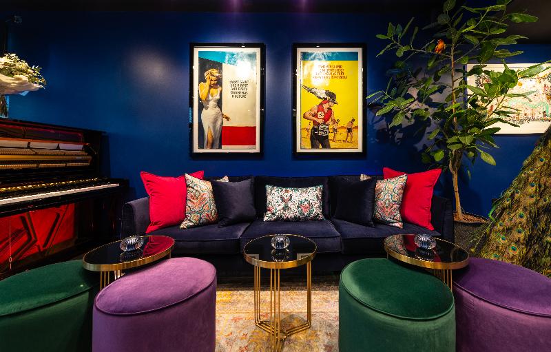 The Hux Hotel - Lobi
