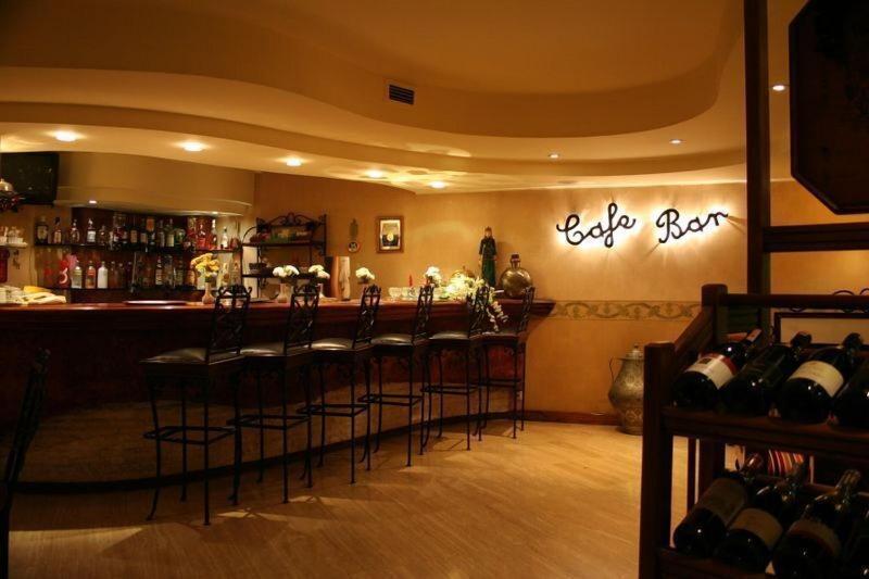 Buyukhanli Park Hotel - Bar
