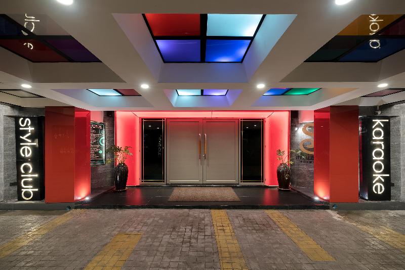 Hinn - Namm  Hotel - Bar