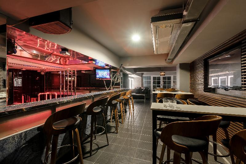 Hinn - Namm  Hotel - Bar