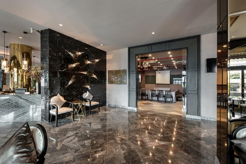 Hinn - Namm  Hotel - Toplantı