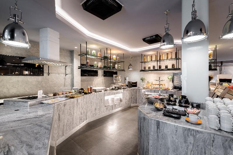 Hinn - Namm  Hotel - Restoran