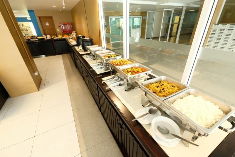 Jomtien Plaza Residence Pattaya - Restoran