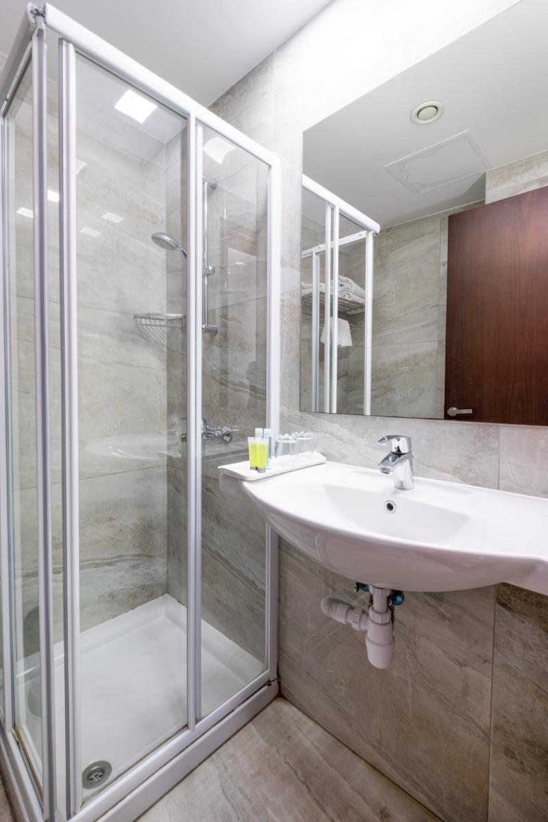 Livadhiotis City Hotel - Genel