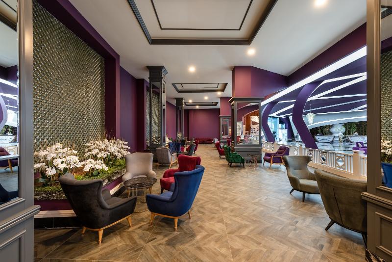 Vikingen Infinity Resort & Spa - Lobi