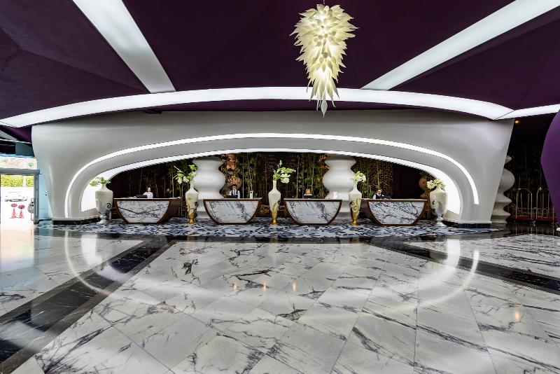 Vikingen Infinity Resort & Spa - Lobi