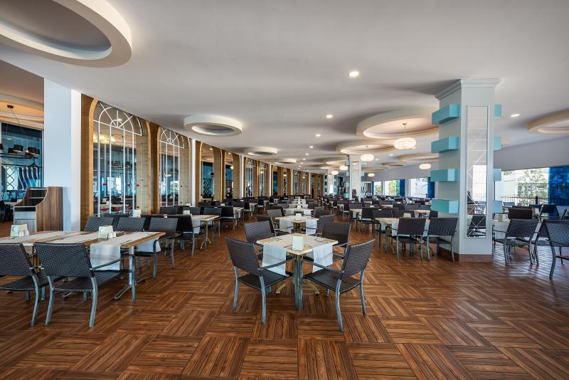 Vikingen Infinity Resort & Spa - Restoran