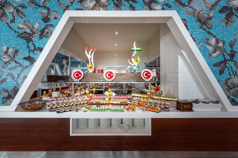 Vikingen Infinity Resort & Spa - Restoran