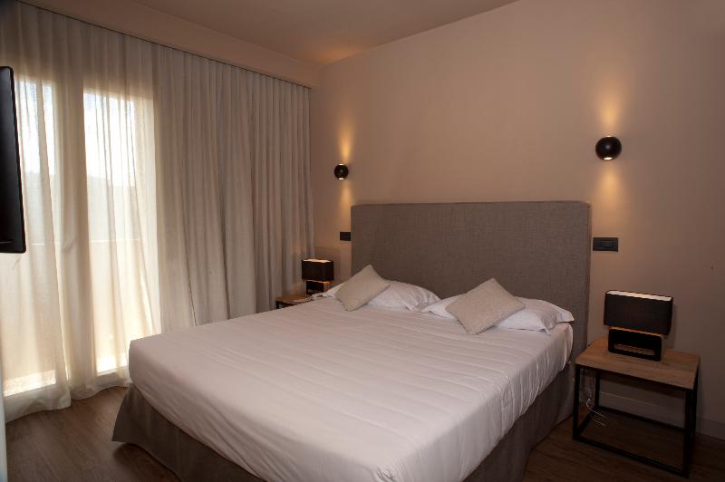 Select Suites & Spa - Oda