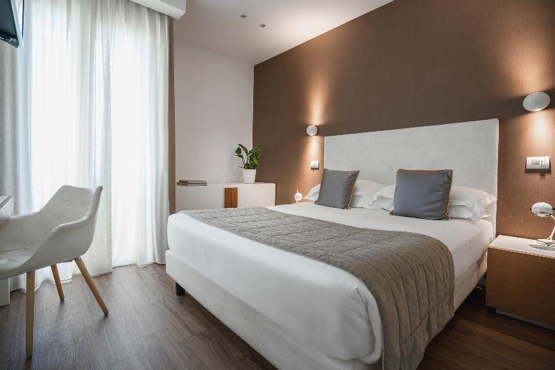 Select Suites & Spa - Oda