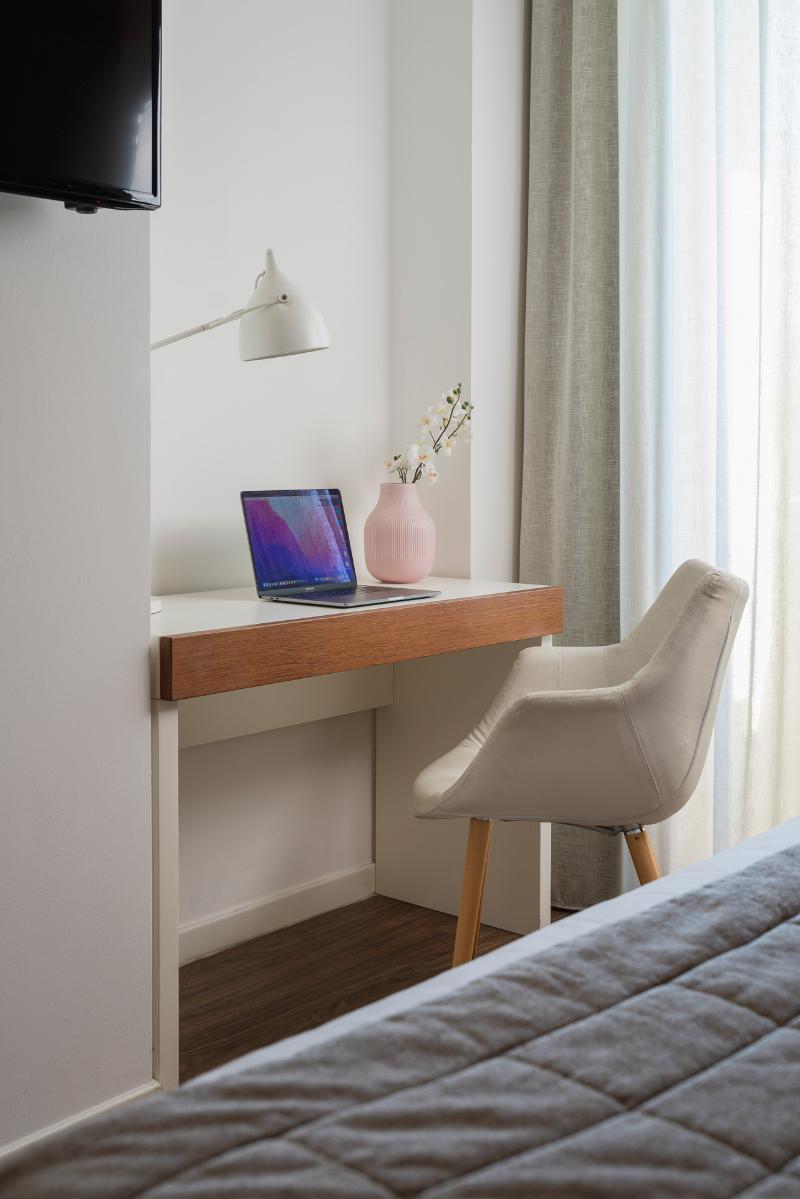 Select Suites & Spa - Oda