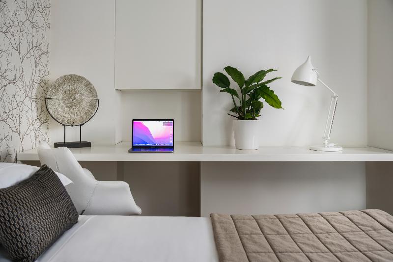 Select Suites & Spa - Oda