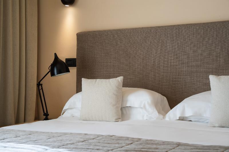 Select Suites & Spa - Oda