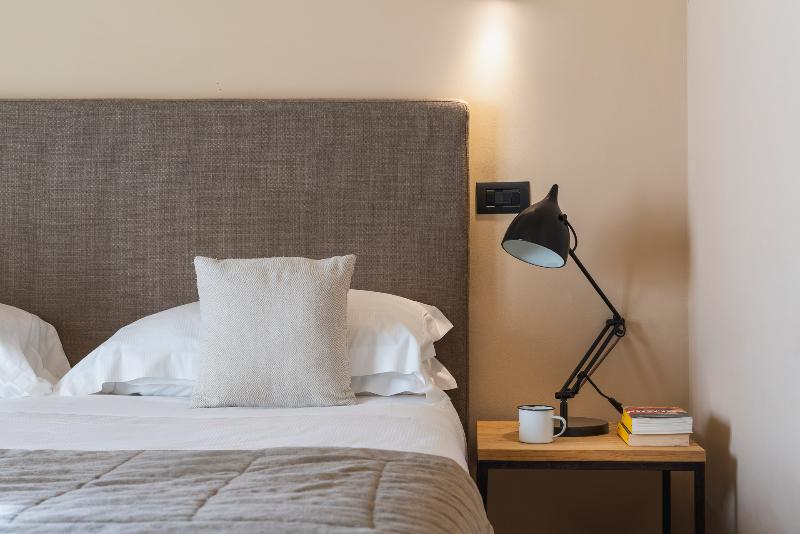 Select Suites & Spa - Oda