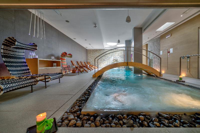 Select Suites & Spa - Havuz