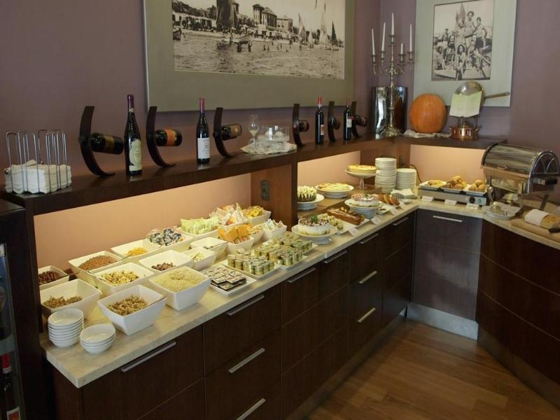 Select Suites & Spa - Restoran