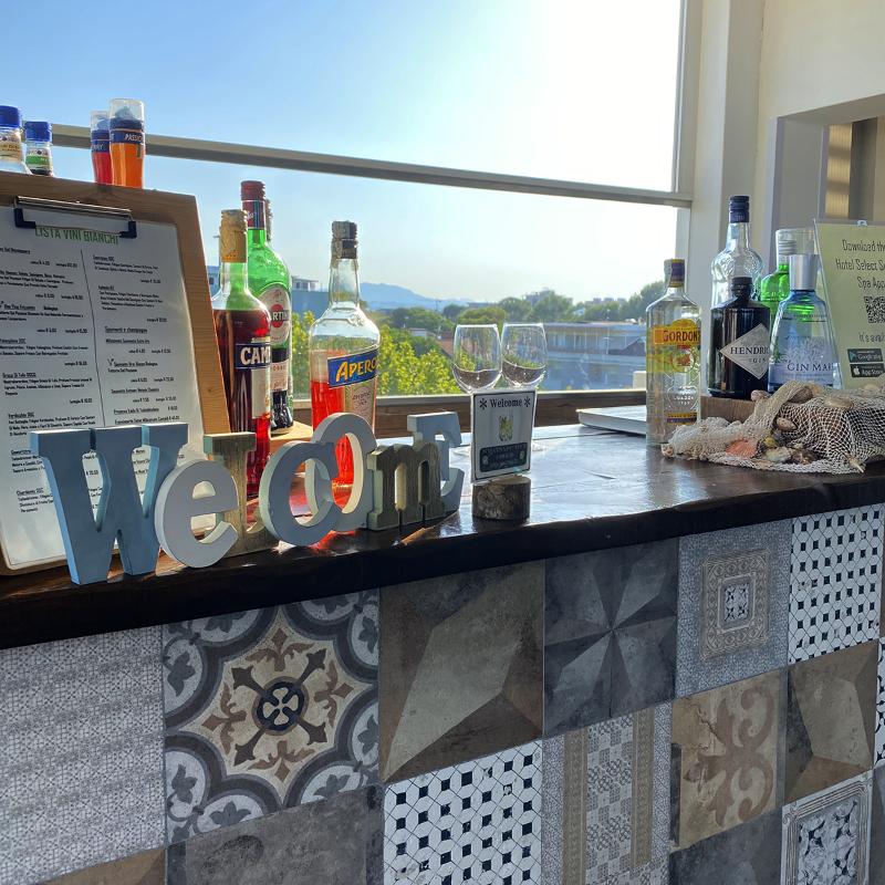 Select Suites & Spa - Teras