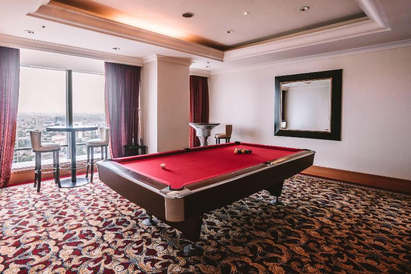 The Ritz-Carlton Jakarta, Mega Kuningan - Aktivite