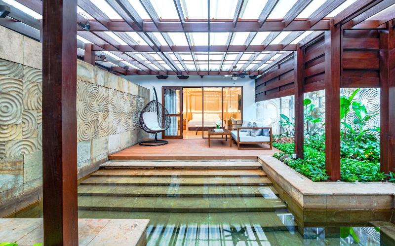 The Ritz-Carlton Jakarta, Mega Kuningan - Havuz