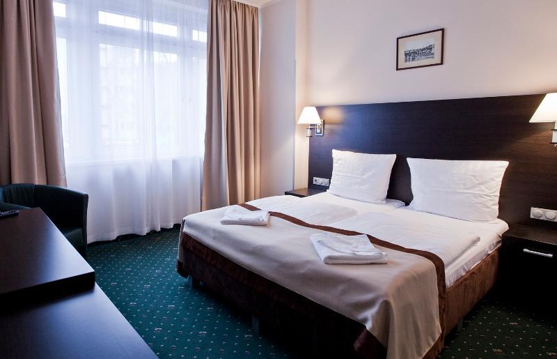 Titanic Comfort Kurfuerstendamm - Oda