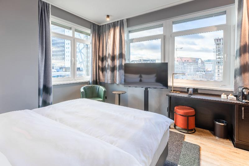 Titanic Comfort Kurfuerstendamm - Oda