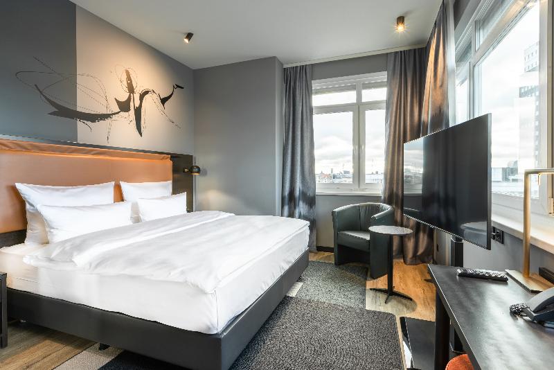 Titanic Comfort Kurfuerstendamm - Oda