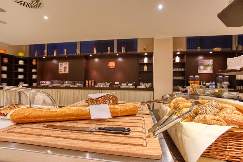 Titanic Comfort Kurfuerstendamm - Restoran