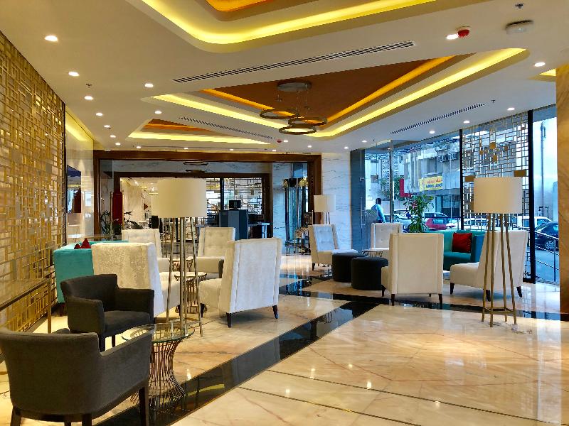 Century Hotel - Lobi