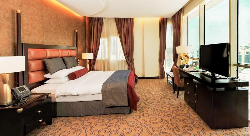 Century Hotel - Oda