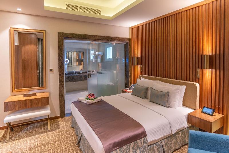 Century Hotel - Oda