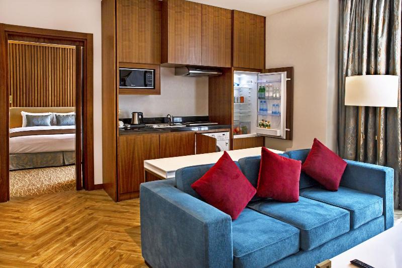 Century Hotel - Oda