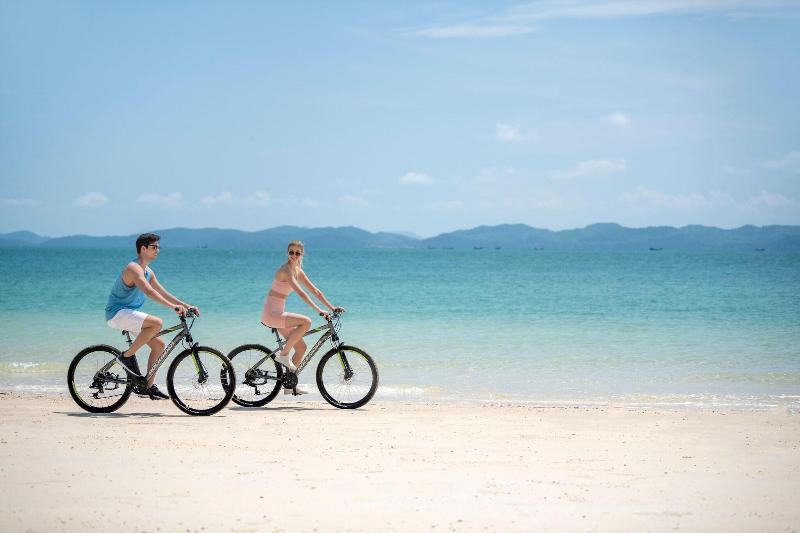 The Naka Island A Luxury Collection Resort & Spa - Aktivite