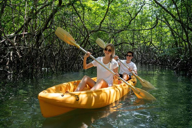 The Naka Island A Luxury Collection Resort & Spa - Genel