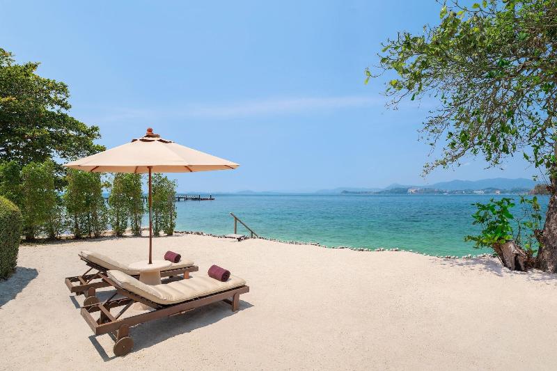The Naka Island A Luxury Collection Resort & Spa - Plaj