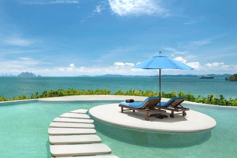 The Naka Island A Luxury Collection Resort & Spa - Plaj