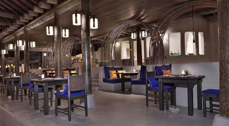 The Naka Island A Luxury Collection Resort & Spa - Restoran