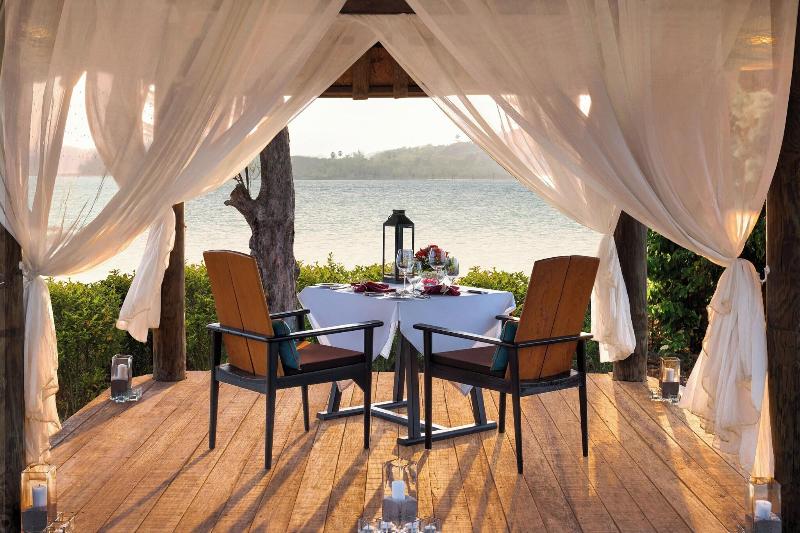 The Naka Island A Luxury Collection Resort & Spa - Restoran