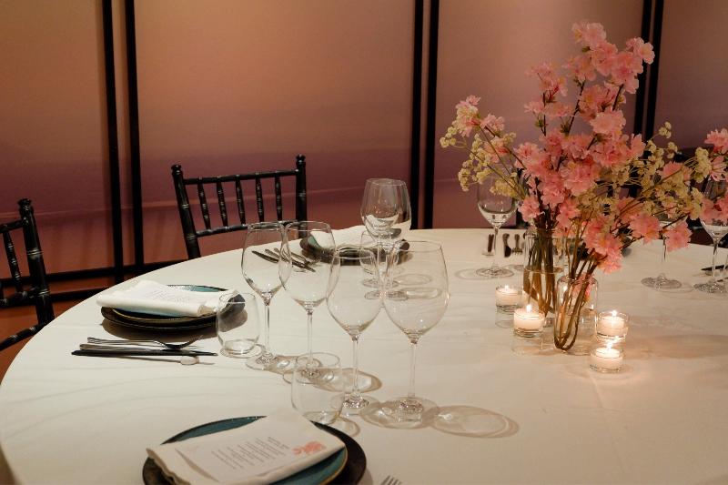 The Prince Akatoki London - Toplantı