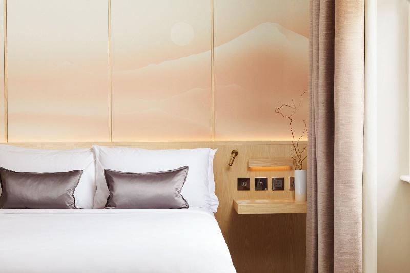 The Prince Akatoki London - Genel